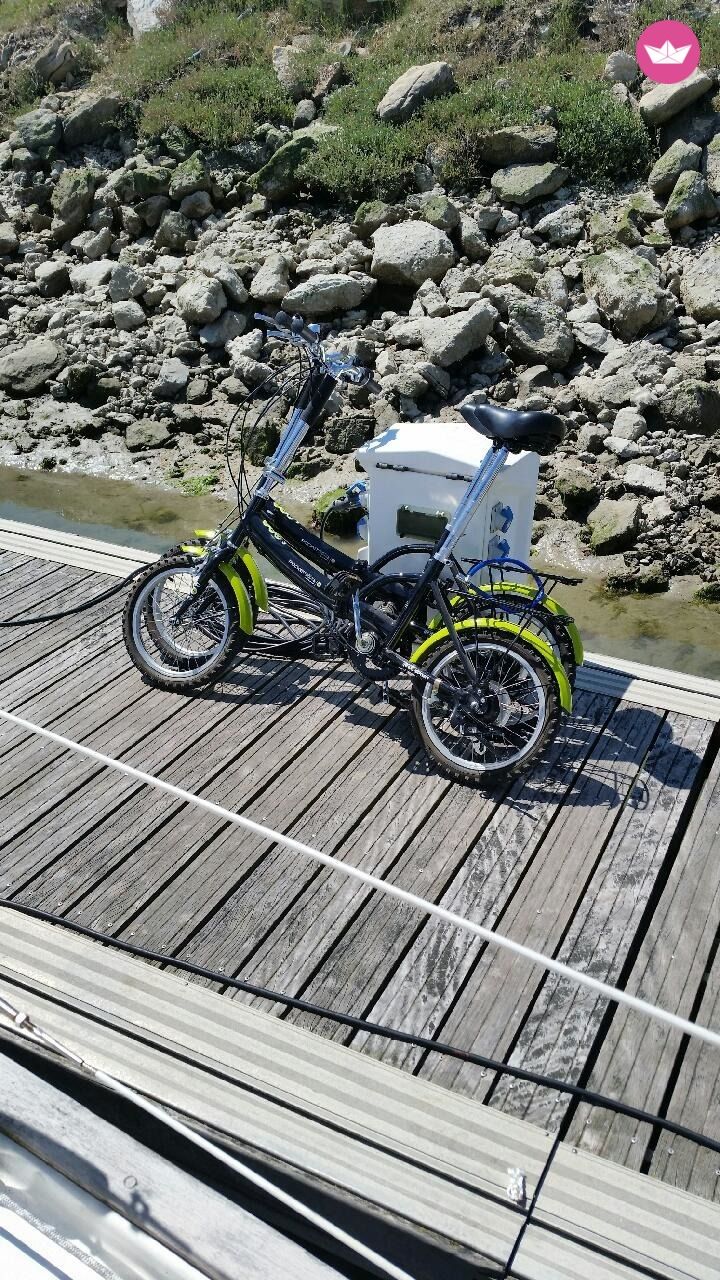 Beneteau Oceanis 411