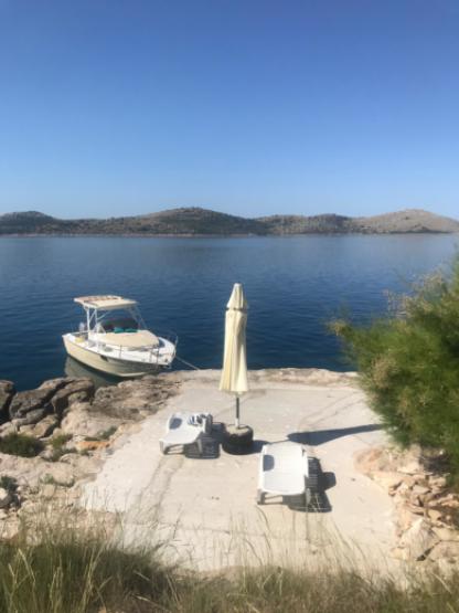 Noleggio Barca a motore Cantiere Canali 25 Custom Zara