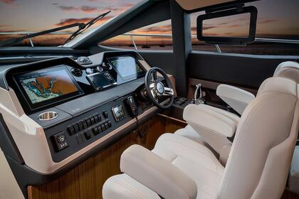 60' SOLEMARE 2017 SEA RAY L590 FLY