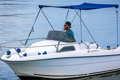 Verhuur Boot zonder vaarbewijs  Jeanneau Navy Blue 5 places Standard Cap d'Agde