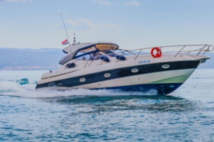 Hire Motorboat Sessa Marine C42 Split