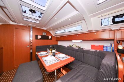 Hire Sailboat Bavaria Yachtbau Bavaria Cruiser 41S Marina Hramina