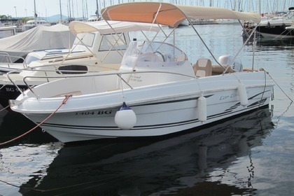 Hyra båt Motorbåt JEANNEAU CAP CAMARAT 5.5 Style Biograd na Moru