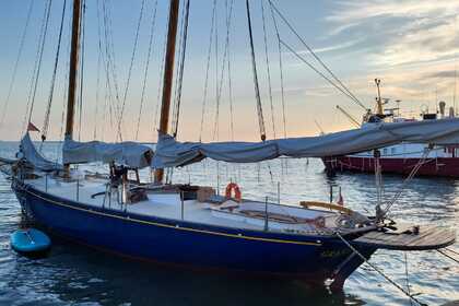 classic 16 m Schooner