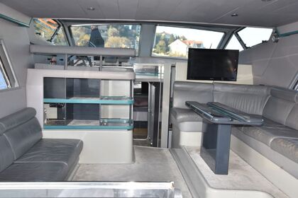 Private yacht for rent in İstanbul