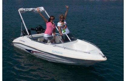 Alquiler Lancha Alfa Hellas 15Br Santorini