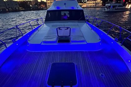 Private Luxury Yacht Experience – Bosphorus & Islands