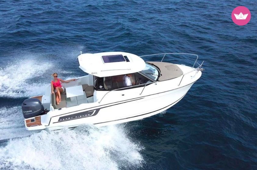 Motorboat  Merry Fisher 695 for hire