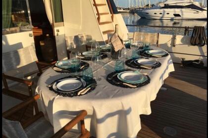 Yacht Canados 24 metri