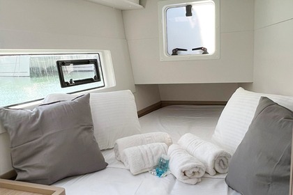 AELIA - Catamaran Lagoon 40 11.74m