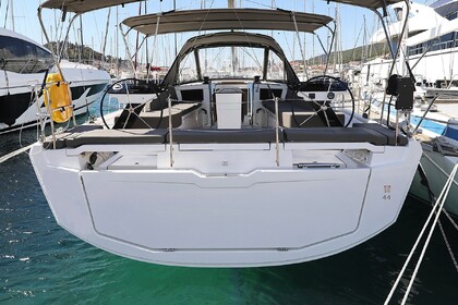 Alquiler Velero Dufour Yachts Dufour 44 Pula