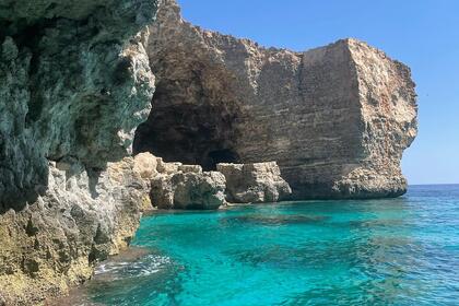 Alquiler Lancha Scorpion speedboat Open boat Malta