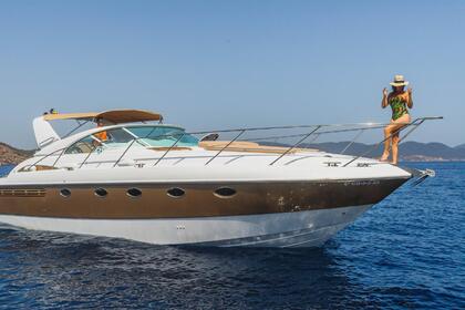 Alquiler Yate a motor Fairline Targa 43 Santa Eulalia del Río