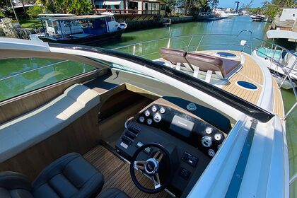 Rental Motor yacht Cimitarra Cimitarra Armação dos Búzios