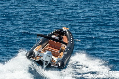 Hyra båt Motorbåt Tiger Marine 740 Pro Line Split