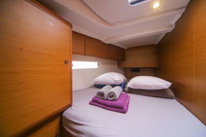 Verhuur Zeilboot Jeanneau Sun Odyssey 519 - 5 + 1 cab. Trogir