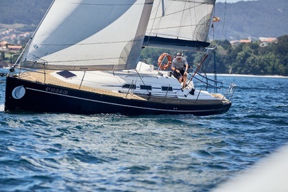 Charter Sailboat ELAN Performance 37 Vigo