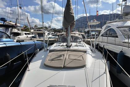 Jeanneau Performance 49 – Elegance, Comfort, and Speed in Perfect Balance