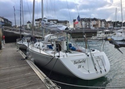 Charter Sailboat Beneteau First 31.7 Arzon