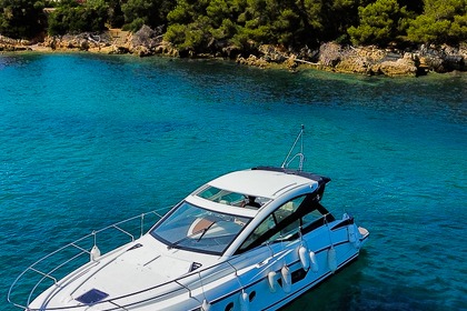 Verhuur Motorboot Beneteau Gran Turismo 40 Cannes