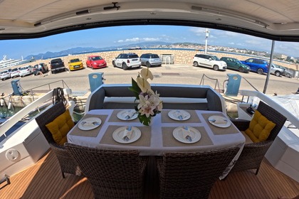 Pearl 60 – Style, Speed & Sea Adventures