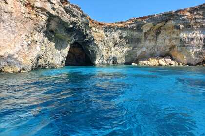 Private Boat Rental: Explore Comino, Blue Lagoon, Crystal Lagoon & Gozo