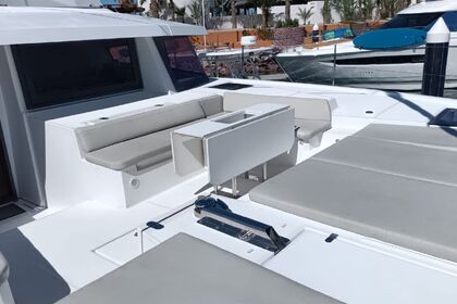 Charter Catamaran Bali - Catana Bali 5.4 Lomas de Palmira