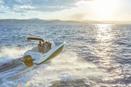 Miete Motorboot Quicksilver Activ 555 Open Augsburg