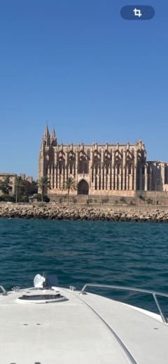 Palma de Majorque Motorboat Sunseeker Superhawk 48 alt tag text