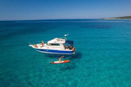 Benetau Antares 10.80 in Novalja / SKIPPER AND FUEL INCLUDED