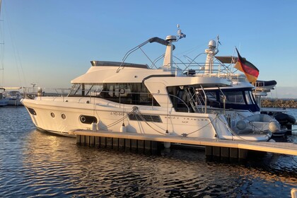 Verhuur Motorboot Beneteau Swift Trawler 47 Sint-Annaland