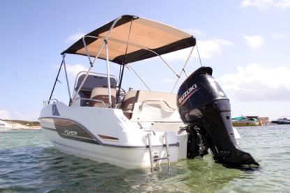 Charter Motorboat Beneteau Flyer 5.5 Sundeck Ibiza