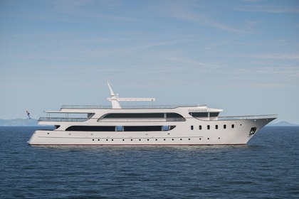 Charter Motor yacht MS Diamond Split
