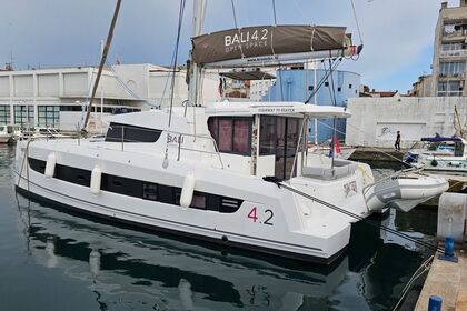 Charter Catamaran Catana Group Bali 4.2 - 4 + 1 cab. Zadar