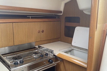 Sun Odyssey 32i in Combarro o Sanxenxo