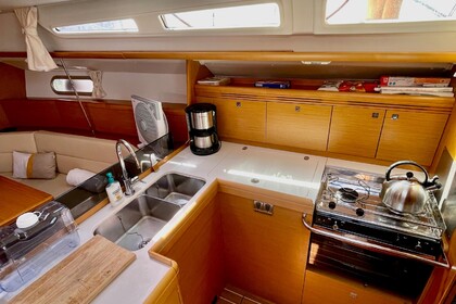 Velero Jeanneau Sun Odyssey 42i 12.85m