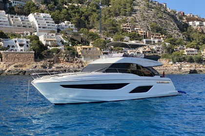 Charter Motor yacht Bavaria R55 Fly Palma de Mallorca