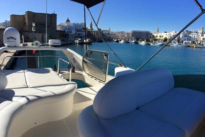 Miete Motorboot AZIMUT YACHTS 46 Monopoli