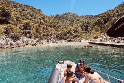 Fanale Marine Altore 900 RIB