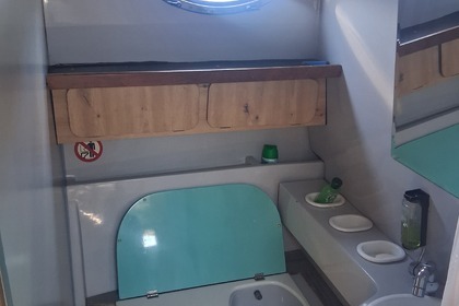 Noleggio Barca a motore Ferretti 34 Fish fly Dubrovnik