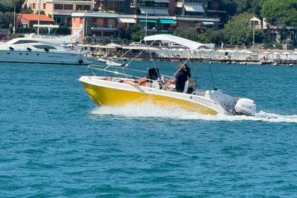 Noleggio Barca senza patente  Marina Tour  del golfo- Non autorizzata  5 Terre - Bocca di Magra