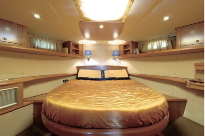 Gozzo italiano bohemio y espacioso