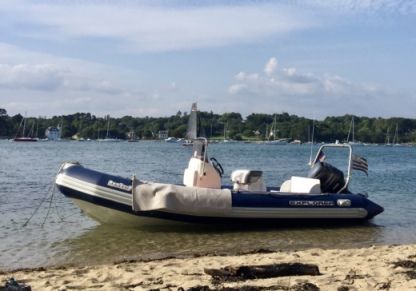Location Semi-rigide Bombard Explorer 550 Vannes