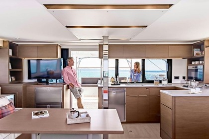 Catamarano Lagoon 46