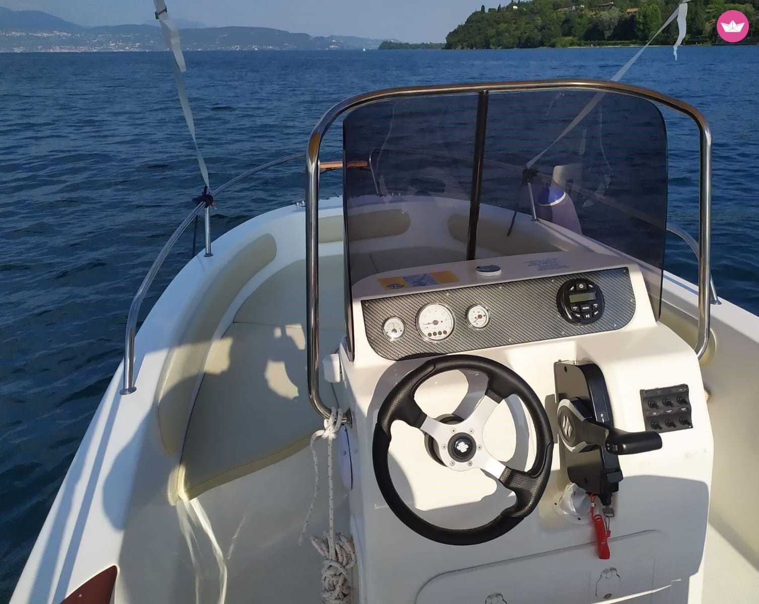 Bateau sans permis Mingolla 18 Open (5) 40cv 2