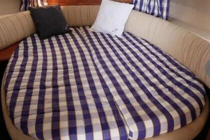 Aluguel Iate a motor Cranchi Zaffiro 34 Cannes