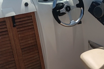 Miete Motorboot Beneteau Flyer 6.5 Cap d’Agde