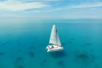 Kermotu, Fountaine pajot Helia 44