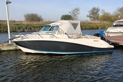 Hire Motorboat Quicksilver Activ 675 Open Anglet