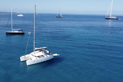 Catamaran Lagoon 400 REFIT 2024